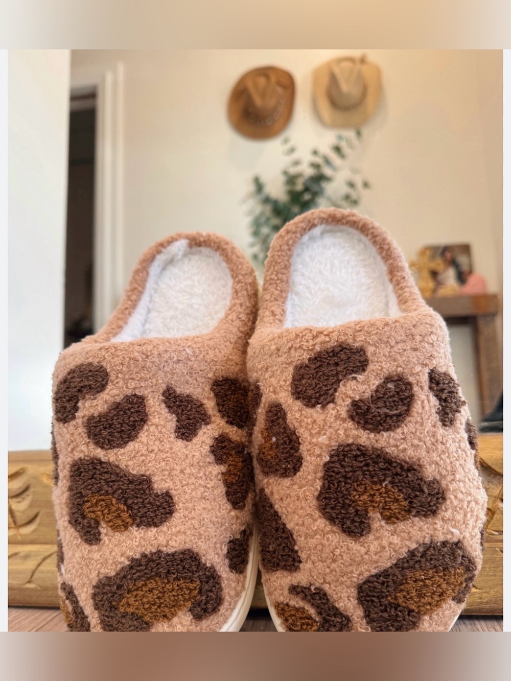 Cheetah Slippers 💕